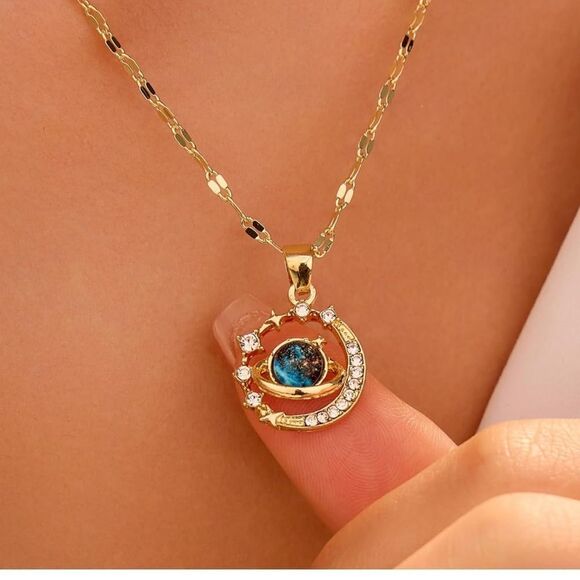 MISSLOOK Gold and Blue Celestial moon, and stars necklace - Picture 7 of 8